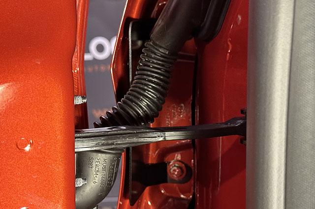 New 2023 Transit Custom Loom Guard